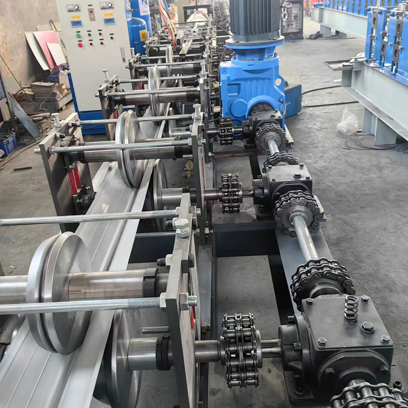 main-part-of-pu-shutter-door-roll-forming-machine